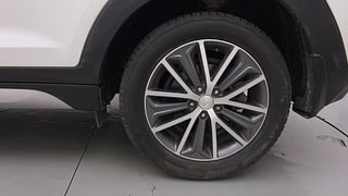 Used 2017 hyundai Tucson GLS 2WD AT Diesel Diesel Automatic tyres LEFT REAR TYRE RIM VIEW
