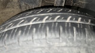 Used 2018 Renault Kwid [2015-2019] RXT Petrol Manual tyres RIGHT FRONT TYRE TREAD VIEW
