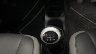 Used 2014 Maruti Suzuki Wagon R 1.0 [2010-2019] VXi Petrol Manual interior GEAR  KNOB VIEW