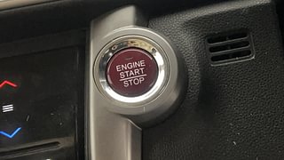 Used 2015 Honda City [2014-2017] VX CVT Petrol Automatic top_features Keyless start