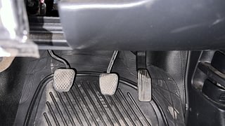Used 2018 honda City V 4th Gen Petrol Manual interior PEDALS VIEW