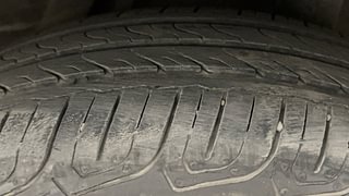 Used 2015 Honda City [2014-2017] VX CVT Petrol Automatic tyres LEFT REAR TYRE TREAD VIEW