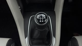 Used 2023 MG Motors Astor Sharp EX 1.5 MT Petrol Manual interior GEAR  KNOB VIEW