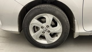 Used 2015 Honda City [2014-2017] VX CVT Petrol Automatic tyres LEFT FRONT TYRE RIM VIEW