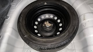 Used 2014 Hyundai Verna [2011-2015] Fluidic 1.6 CRDi SX AT Diesel Automatic tyres SPARE TYRE VIEW