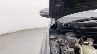 Used 2018 Maruti Suzuki Vitara Brezza [2016-2020] ZDi Plus Diesel Manual engine ENGINE RIGHT SIDE HINGE & APRON VIEW