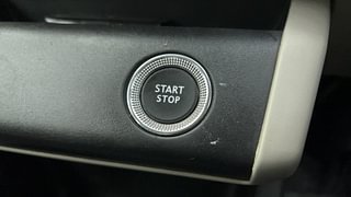 Used 2020 Renault Triber RXZ AMT Petrol Automatic top_features Keyless start