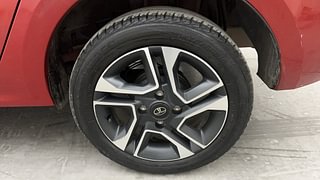 Used 2019 Tata Tigor Revotron XZA Petrol Automatic tyres LEFT REAR TYRE RIM VIEW
