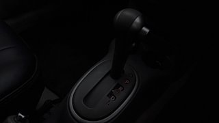 Used 2014 Nissan Micra [2013-2020] XV CVT Petrol Automatic interior GEAR  KNOB VIEW