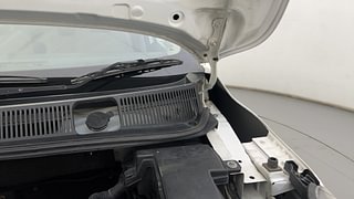 Used 2020 Renault Triber RXZ AMT Petrol Automatic engine ENGINE LEFT SIDE HINGE & APRON VIEW