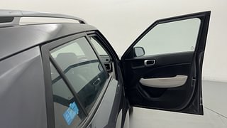 Used 2022 Hyundai Venue SX (O) 1.0 Turbo iMT Petrol Manual interior RIGHT FRONT DOOR OPEN VIEW