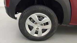 Used 2018 Renault Kwid [2015-2019] RXT Petrol Manual tyres RIGHT REAR TYRE RIM VIEW