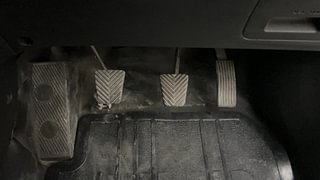 Used 2016 Hyundai Elite i20 [2014-2018] Asta 1.2 Petrol Manual interior PEDALS VIEW