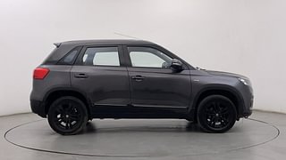 Used 2018 Maruti Suzuki Vitara Brezza [2016-2020] ZDi Plus Diesel Manual exterior RIGHT SIDE VIEW