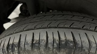Used 2014 Maruti Suzuki Wagon R 1.0 [2010-2019] VXi Petrol Manual tyres RIGHT REAR TYRE TREAD VIEW