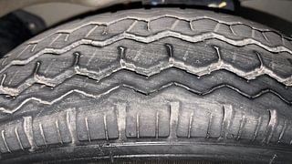 Used 2021 Maruti Suzuki Eeco AC 5 STR Petrol Manual tyres RIGHT FRONT TYRE TREAD VIEW