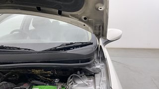 Used 2014 Hyundai Verna [2011-2015] Fluidic 1.6 CRDi SX AT Diesel Automatic engine ENGINE LEFT SIDE HINGE & APRON VIEW