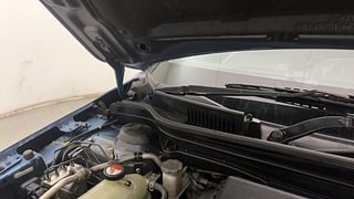 Used 2017 maruti-suzuki Vitara Brezza ZDI PLUS Dual Tone Diesel Manual engine ENGINE RIGHT SIDE HINGE & APRON VIEW