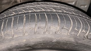 Used 2011 Toyota Etios [2010-2017] G SP Petrol Manual tyres RIGHT FRONT TYRE TREAD VIEW