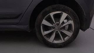 Used 2015 Hyundai Elite i20 [2014-2018] Asta 1.2 Petrol Manual tyres LEFT REAR TYRE RIM VIEW
