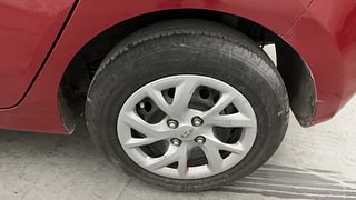 Used 2017 Hyundai Grand i10 [2017-2020] Sportz (O) 1.2 kappa VTVT Petrol Manual tyres LEFT REAR TYRE RIM VIEW