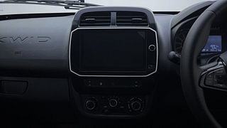 Used 2023 Renault Kwid Climber AMT 1.0L SCe Petrol Automatic interior MUSIC SYSTEM & AC CONTROL VIEW