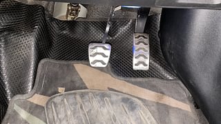 Used 2021 Hyundai New i20 Asta 1.0 Turbo IMT Petrol Manual interior PEDALS VIEW