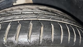 Used 2023 MG Motors Astor Sharp EX 1.5 MT Petrol Manual tyres RIGHT FRONT TYRE TREAD VIEW