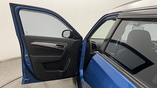Used 2017 maruti-suzuki Vitara Brezza ZDI PLUS Dual Tone Diesel Manual interior LEFT FRONT DOOR OPEN VIEW