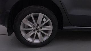 Used 2015 Volkswagen Polo [2014-2020] Highline 1.5 (D) Diesel Manual tyres RIGHT REAR TYRE RIM VIEW