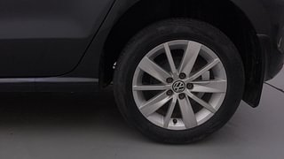 Used 2015 Volkswagen Polo [2014-2020] Highline 1.5 (D) Diesel Manual tyres LEFT REAR TYRE RIM VIEW