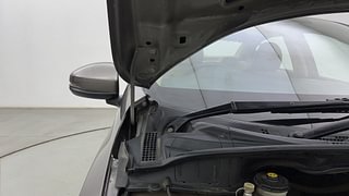 Used 2016 Honda City VX CVT Petrol Automatic engine ENGINE RIGHT SIDE HINGE & APRON VIEW
