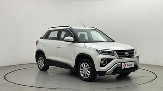 Used 2022 Toyota Urban Cruiser Mid Grade AT Petrol Automatic exterior RIGHT FRONT CORNER VIEW