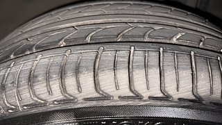 Used 2014 Nissan Micra [2013-2020] XV CVT Petrol Automatic tyres LEFT REAR TYRE TREAD VIEW