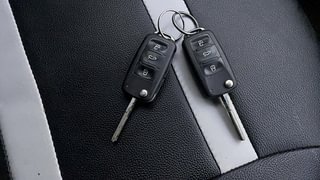 Used 2015 Volkswagen Polo [2014-2020] Highline 1.5 (D) Diesel Manual extra CAR KEY VIEW