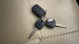 Used 2011 Toyota Etios [2010-2017] G SP Petrol Manual extra CAR KEY VIEW