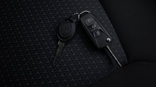 Used 2017 Tata Tiago [2016-2020] Revotron XZA AMT Petrol Automatic extra CAR KEY VIEW