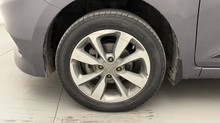Used 2016 Hyundai Elite i20 [2014-2018] Asta 1.2 Petrol Manual tyres LEFT FRONT TYRE RIM VIEW