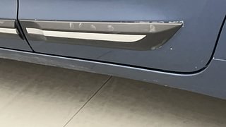 Used 2017 Maruti Suzuki Baleno [2015-2019] Zeta Petrol Petrol Manual dents MINOR SCRATCH