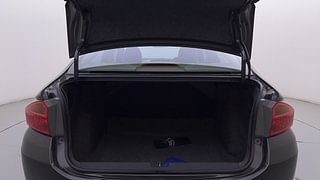 Used 2018 honda City V 4th Gen Petrol Manual interior DICKY INSIDE VIEW