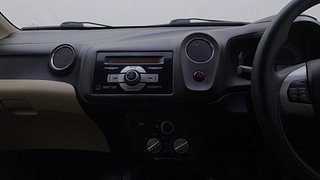 Used 2013 Honda Brio [2011-2016] S MT Petrol Manual top_features Integrated (in-dash) music system