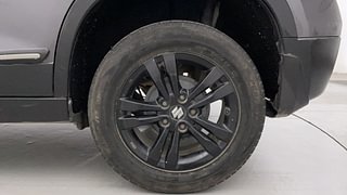 Used 2018 Maruti Suzuki Vitara Brezza [2016-2020] ZDi Plus Diesel Manual tyres LEFT REAR TYRE RIM VIEW