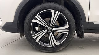 Used 2023 MG Motors Astor Sharp EX 1.5 MT Petrol Manual tyres LEFT FRONT TYRE RIM VIEW