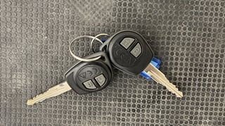 Used 2018 Maruti Suzuki Baleno [2015-2019] Delta Petrol Petrol Manual extra CAR KEY VIEW