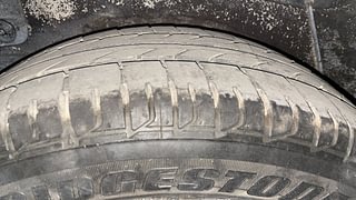 Used 2014 Hyundai Verna [2011-2015] Fluidic 1.6 CRDi SX AT Diesel Automatic tyres RIGHT REAR TYRE TREAD VIEW