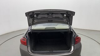 Used 2016 Honda City VX CVT Petrol Automatic interior DICKY DOOR OPEN VIEW