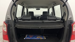 Used 2014 Maruti Suzuki Wagon R 1.0 [2010-2019] VXi Petrol Manual interior DICKY INSIDE VIEW