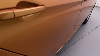 Used 2017 Tata Tiago [2016-2020] Revotron XZA AMT Petrol Automatic dents MINOR SCRATCH