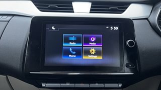Used 2021 Renault Triber RXZ Petrol Manual top_features Touch screen infotainment system