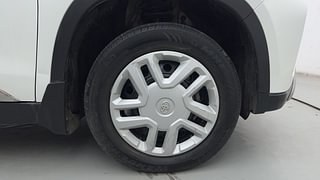Used 2022 Toyota Urban Cruiser Mid Grade AT Petrol Automatic tyres RIGHT FRONT TYRE RIM VIEW